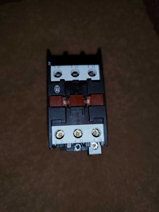 stycznik MOELLER DIL 0M-G  24V DC