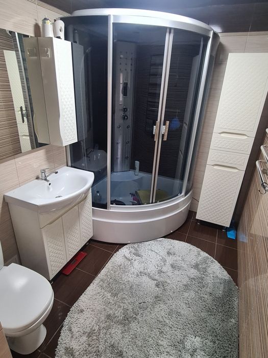 Продаю дом с гаражом. 146кв.м. улица Южная