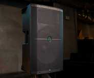 Mackie Thump 215 XT novas com garantia