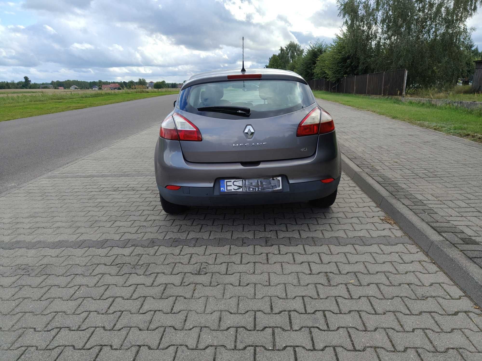 Megane III 2014r. 1.5 dCi 110 EDC automat