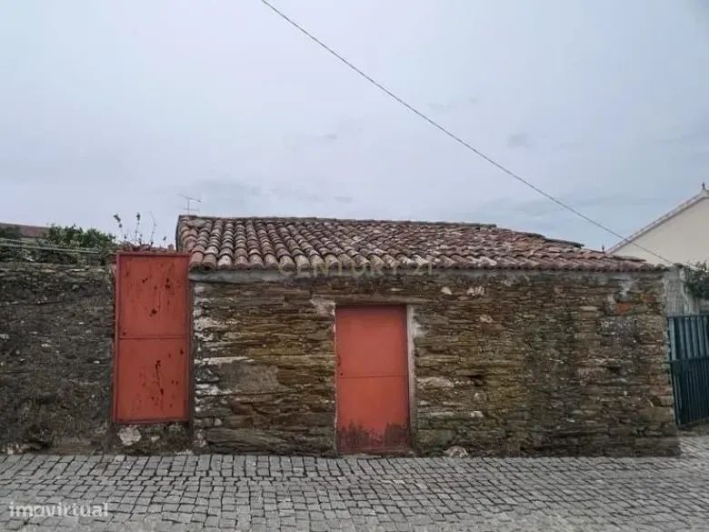 Refúgio nos Amarelos, Sarnadas de Ródão