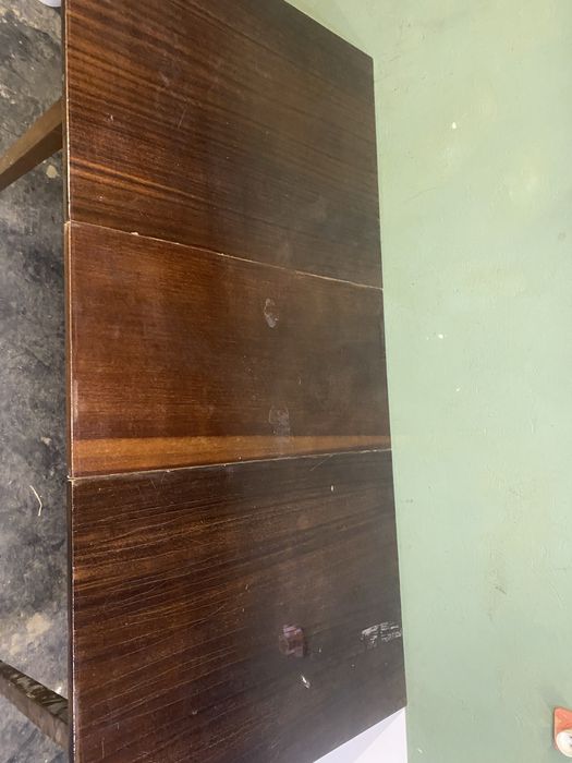 Стол обеденный лакированный времен СССР