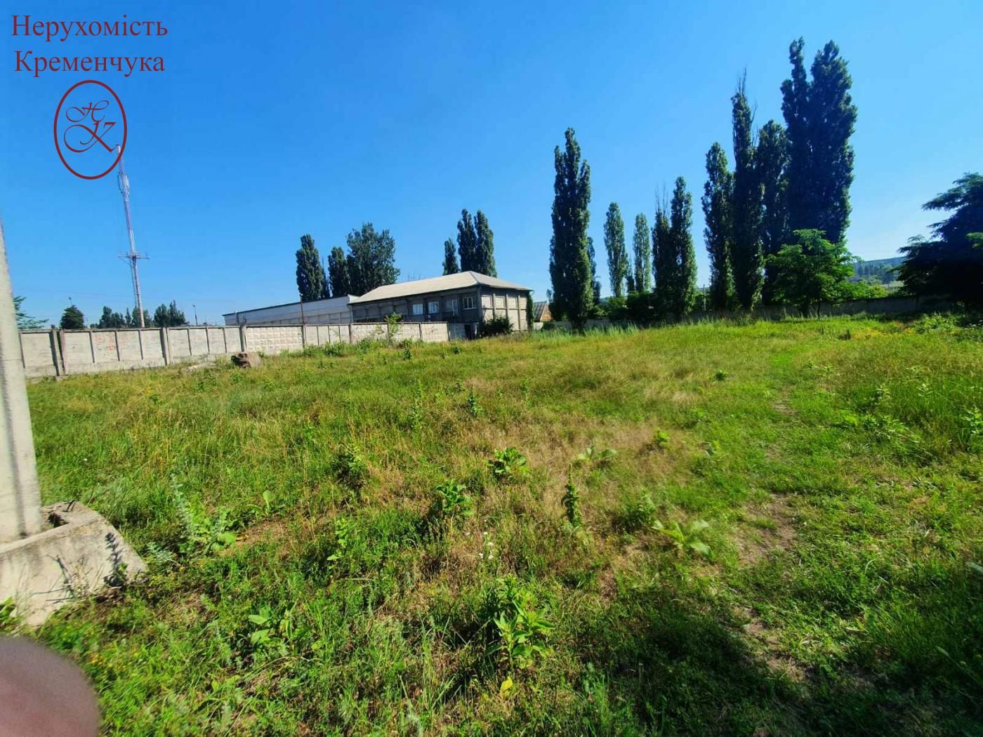 Продаж фасадної ділянки вул. Бетона