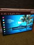 Sprzedam telewizor LG z uchwytem na ścianę
