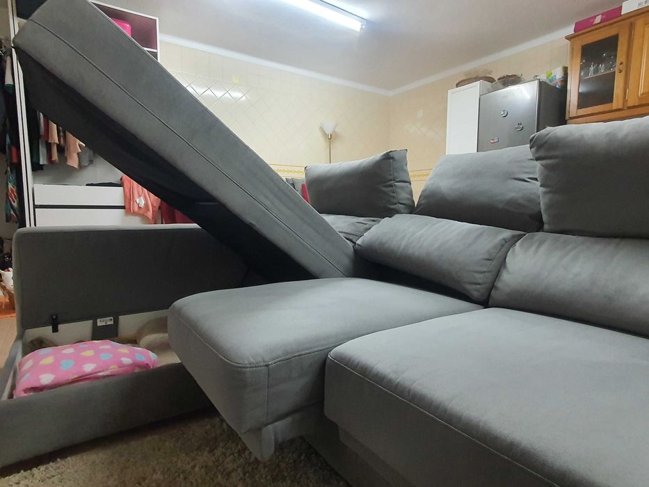 Sofá cinza com chaise longue conforama