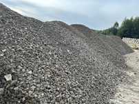Tluczen kamienny , betonowy