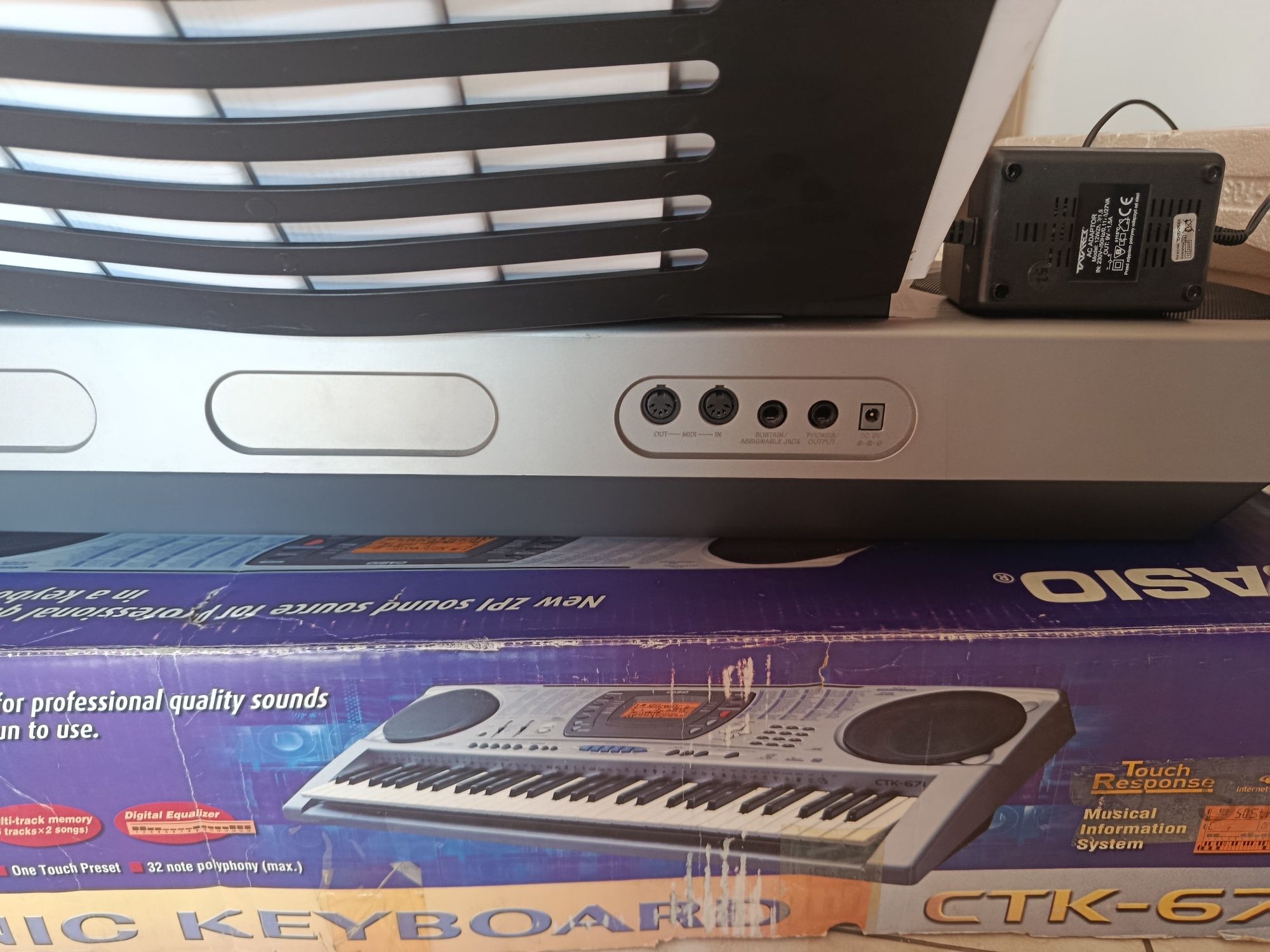 Casio CTK-671 keyboard, klawisze