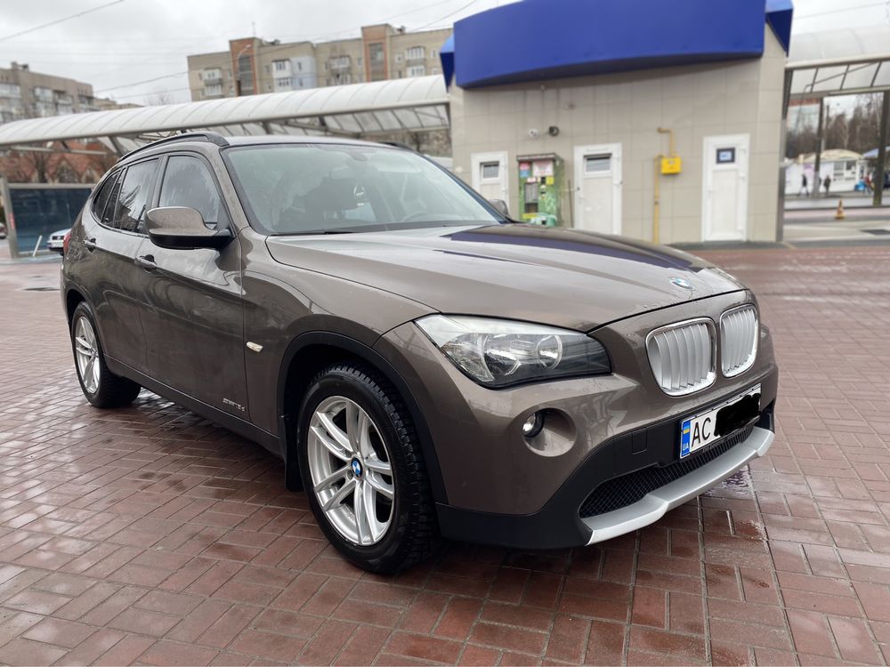 Продам BMW X 1