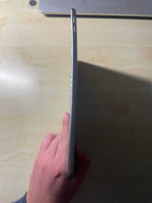 iPad A1893 Wifi 32GB
