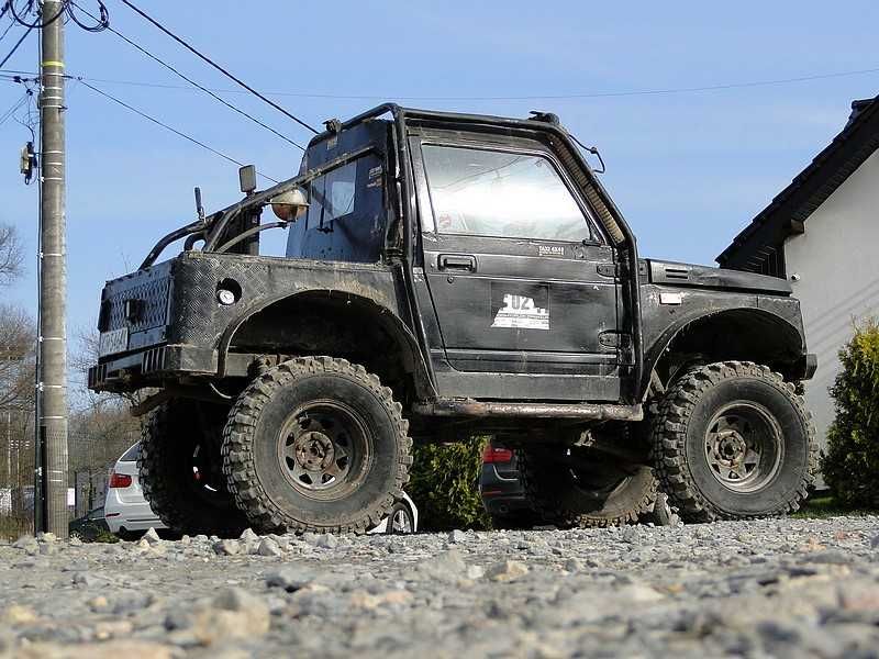 Suzuki Samurai zmota