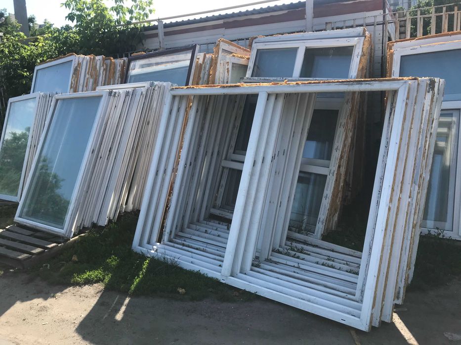 Металлопластиковое окно 1720*2360 двухстворчатое распашное  б\у