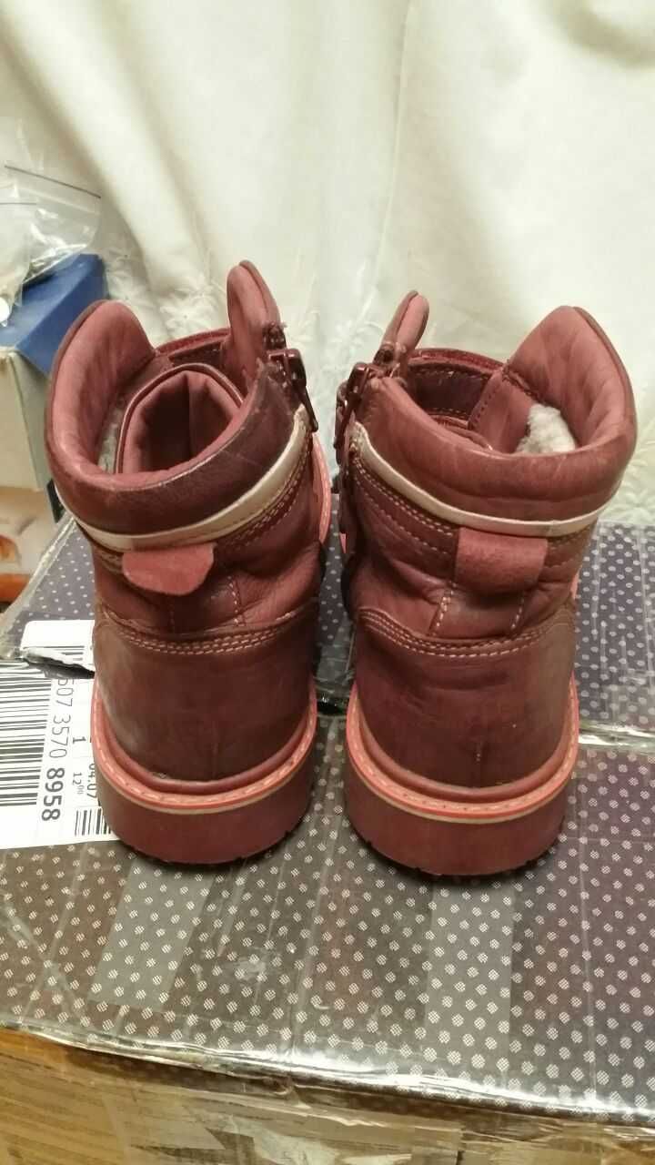 Детские кожаные ботинки Lasocki, 34 размер.