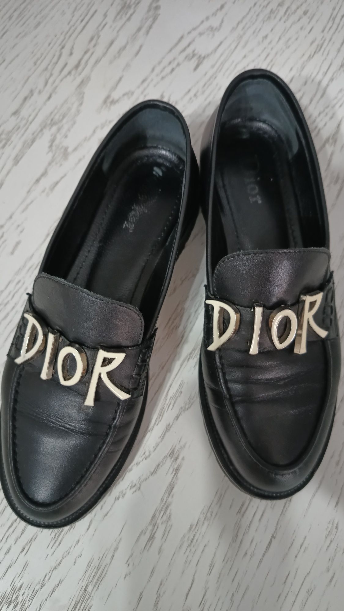 Лофери Dior р. 37.5
