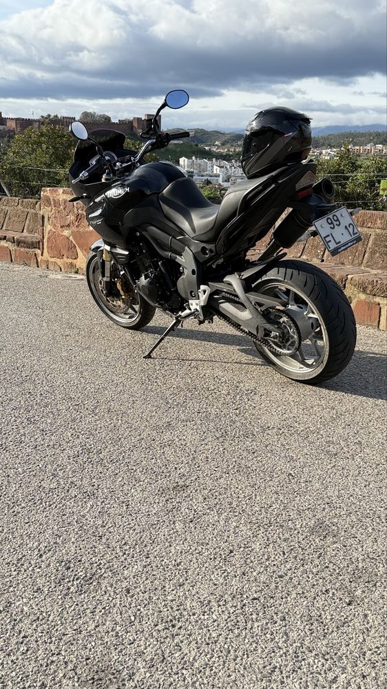 Triumph Tiger 1050