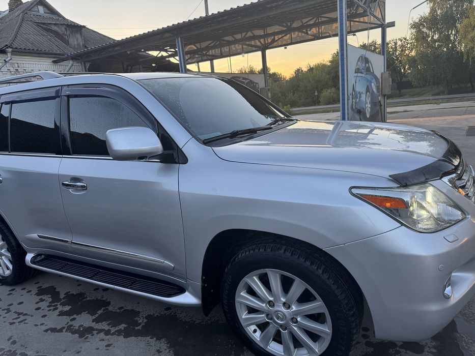 Продаю автомобіль