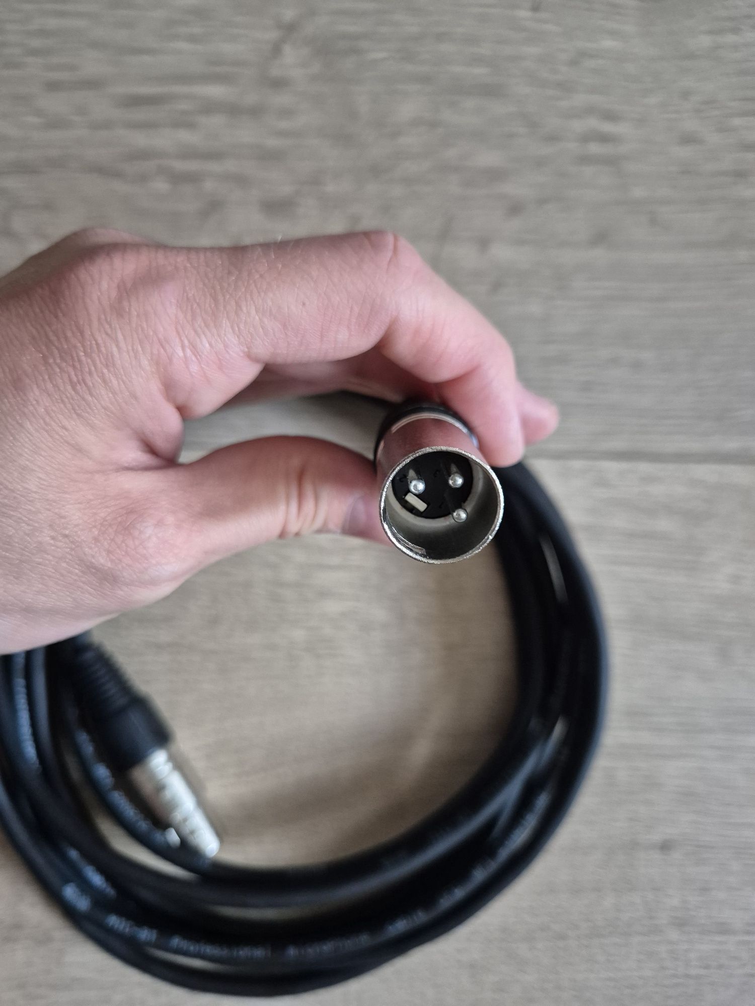 Kabel XLR o długości 4m