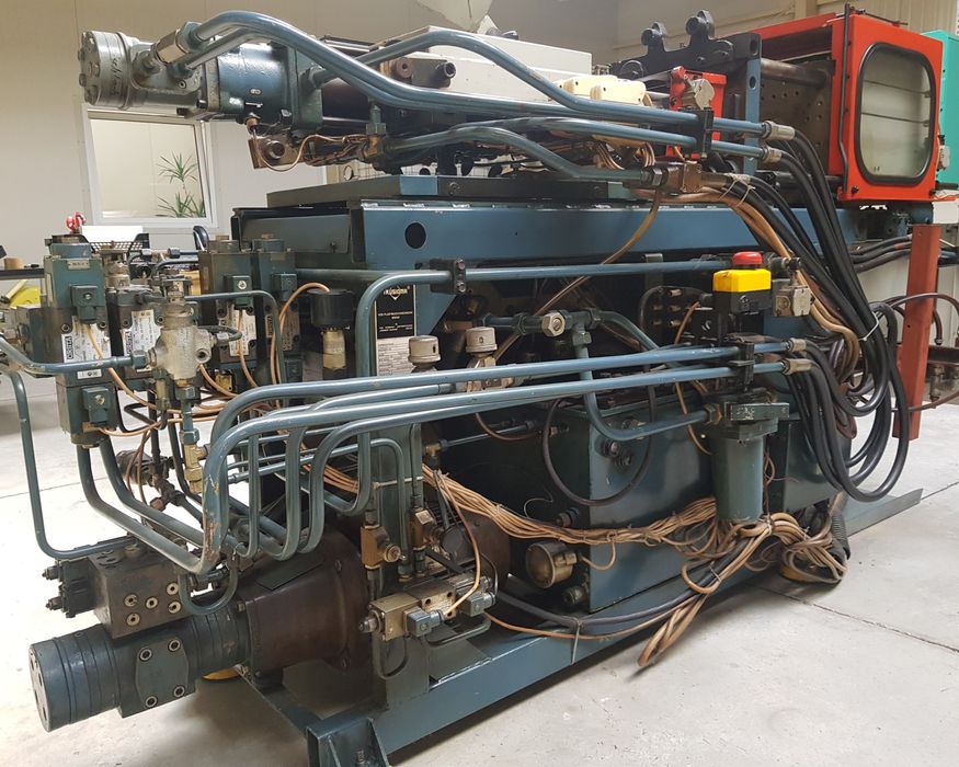 Wtryskarka KuASY 60/20U-40