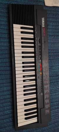 Piano / Órgão Yamaha