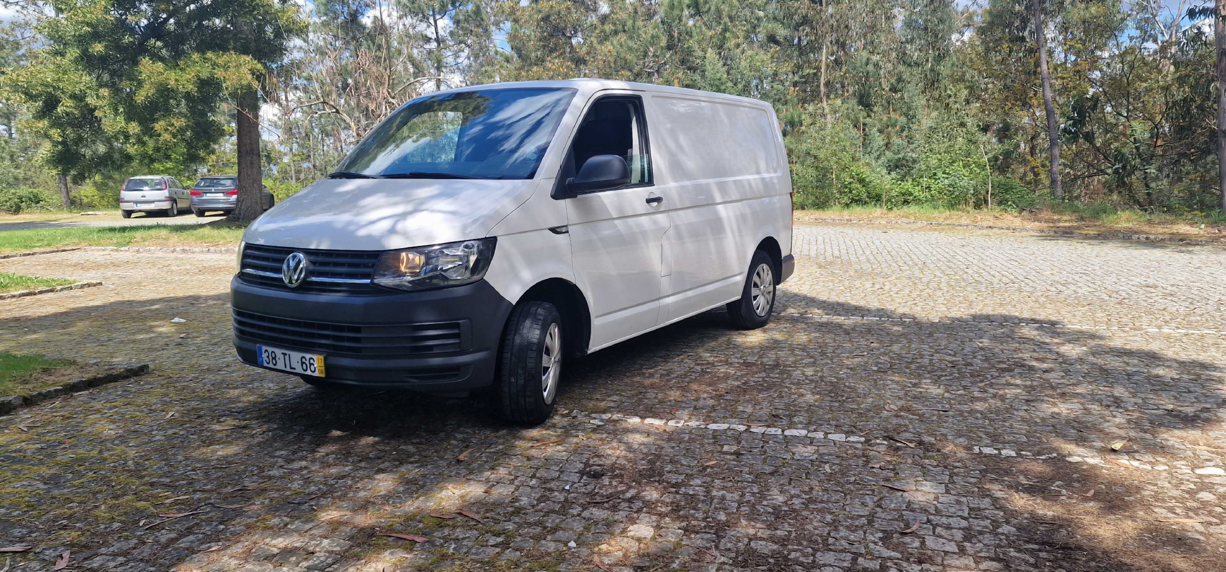 VW Transporter T6 2.0TDI