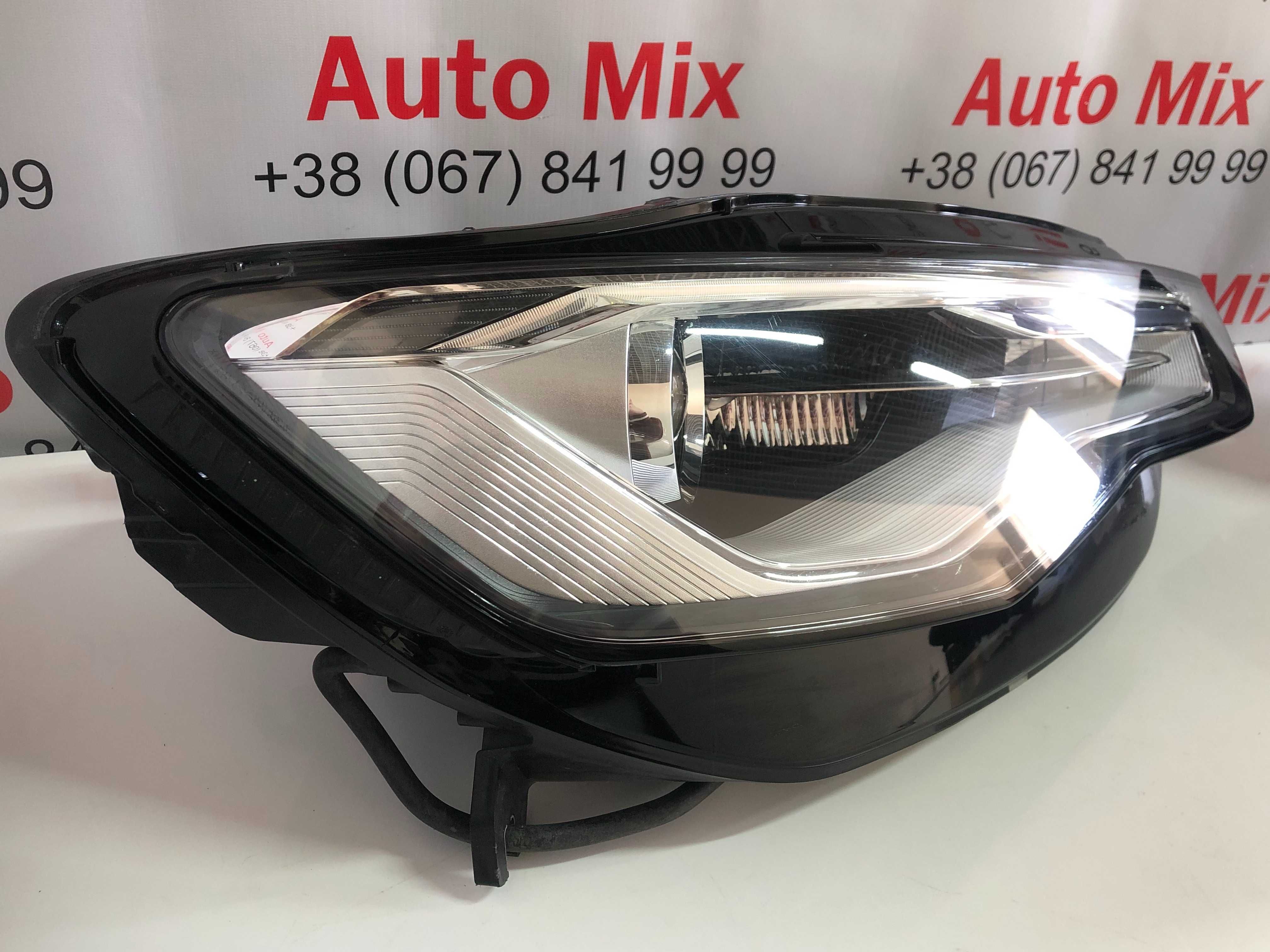 Audi A6 C7 4G0941005F / 4G0941043F 4G0941006F / 4G0941044F фари