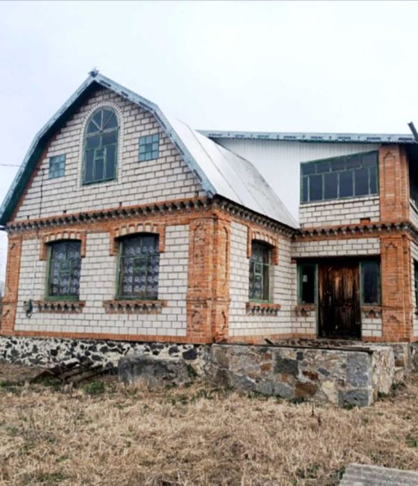 (8) Продам будинок в с. Юзвин (Некрасово) 2741