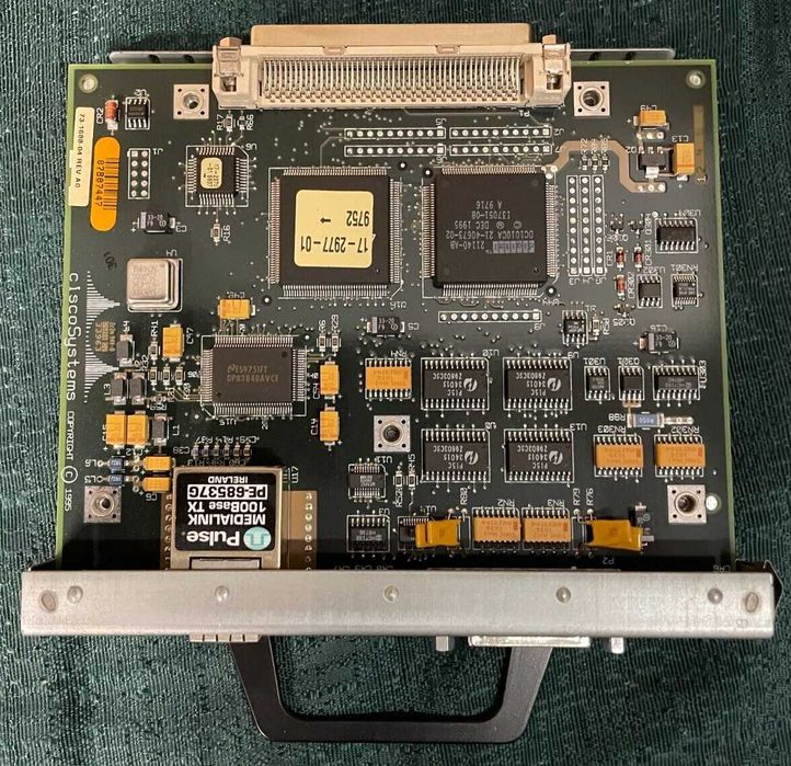 Модуль Cisco Fast Ethernet для маршрутизатора серії 7200 73-1688-04.