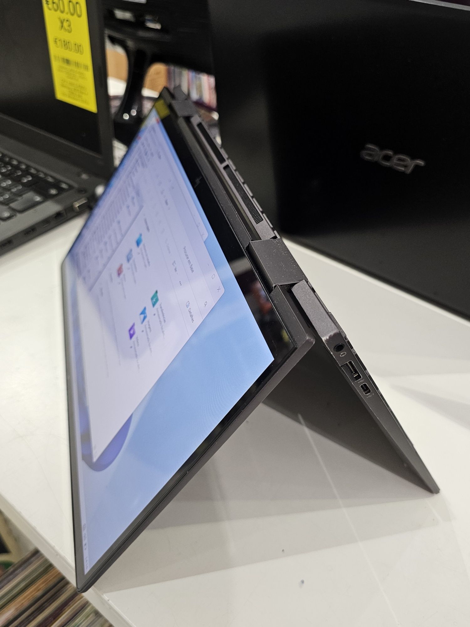Portátil HP topo de Gama ultrabook Envy ryzen 7 16GB + 1TB SSD NVME