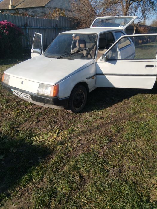 Продам Таврію 1102