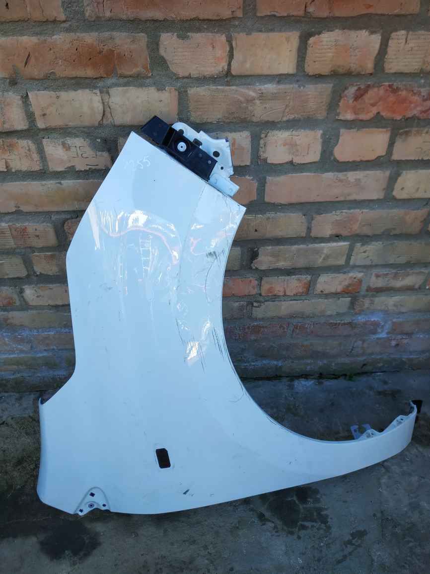 Renault (RVI) Express 21- Крило перед R дефект KL1255 631000315R