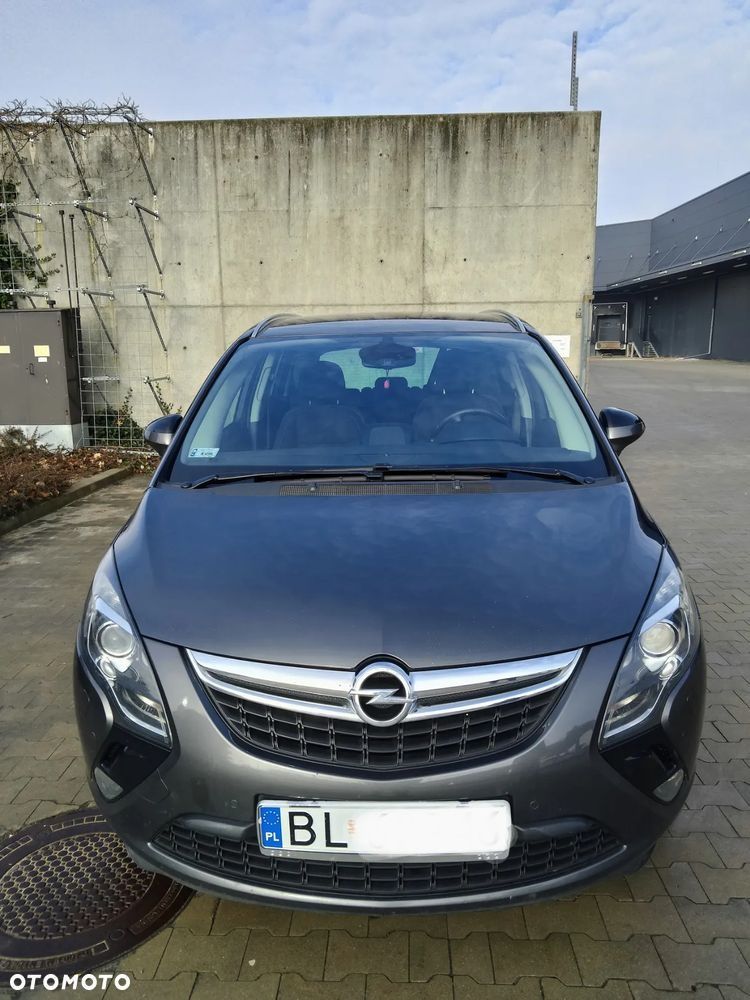 Piękny, Zadbany Opel Zafira 2.0 CDTi Prywatne ręce