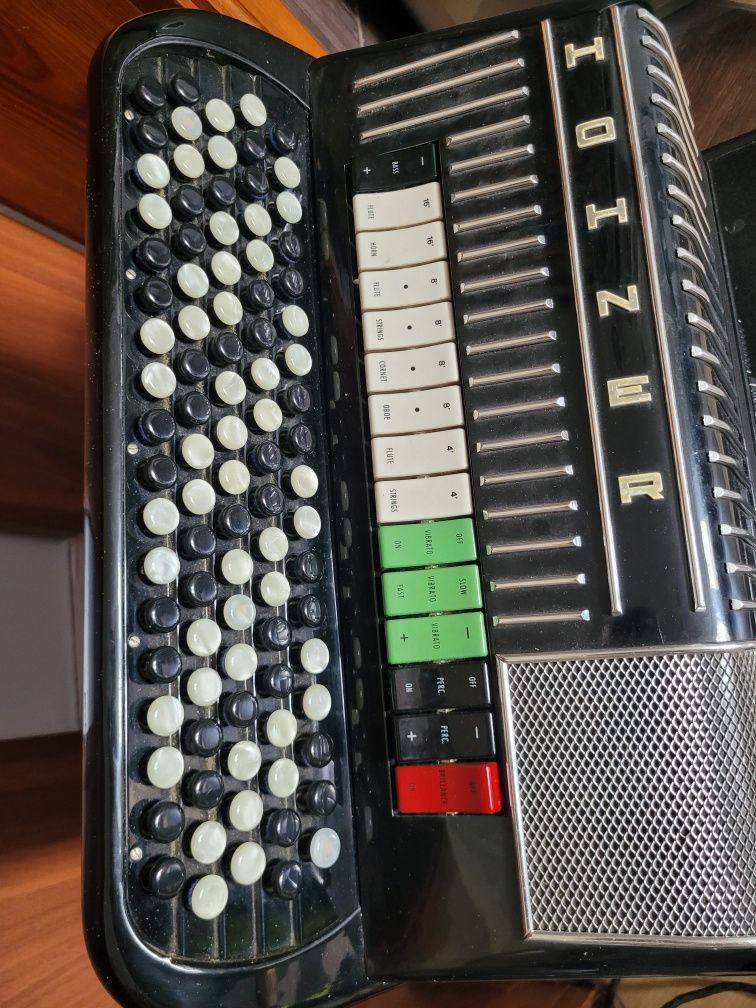Akordeon hohner 120 basow