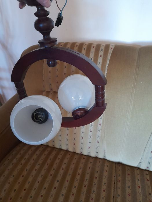 Люстра, світильник