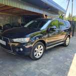 Mitsubishi Outlander 2.2 DID 4WD Najbogatsze wyposażenie * OKAZJA *