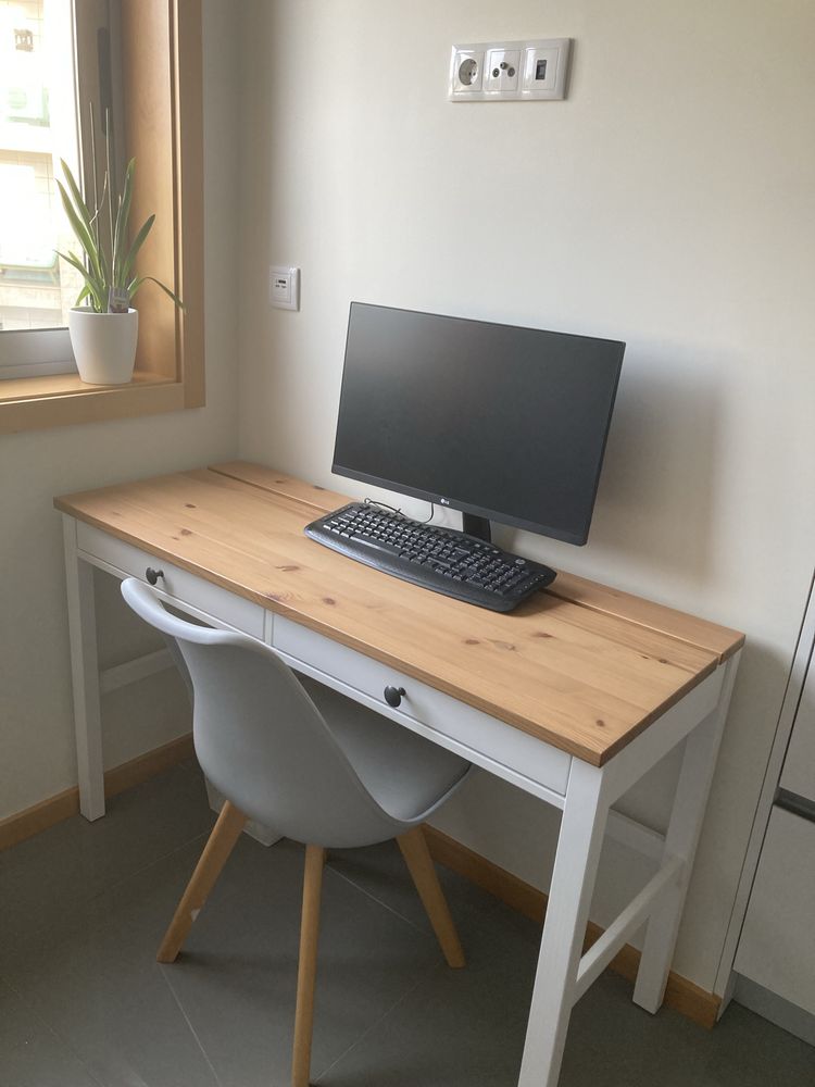 Secretária Home Office em Madeira Maciça