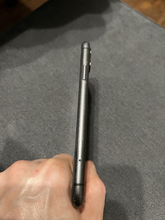 Iphone 11 64 gb czarny kartonik