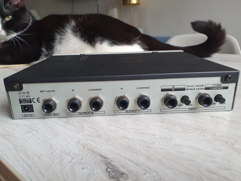Fostex De-1 Procesor efektów mono/stereo