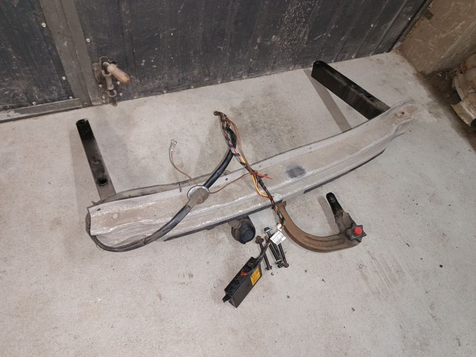 Hak Westfalia odpinany na kluczyk wiązka moduł Audi A4 B6 B7 części