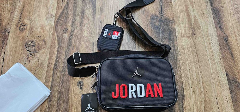 NIKE JORDAN oryginalna nerka, listonoszka, saszetka.Dowód zakupu.NOWA.