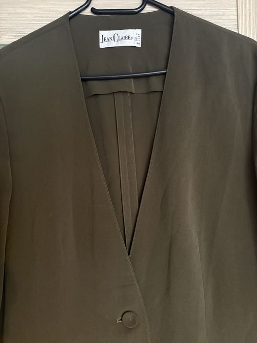 Elegancka, lekka, dłuższa, ciemnozielona marynarka L/40 Jean Claire