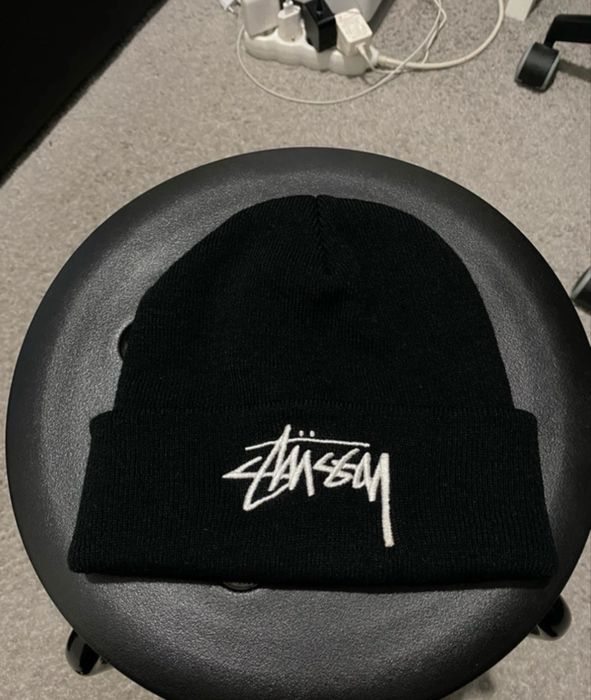 Czapka stussy czarna