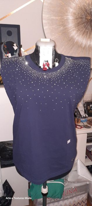 Blusa com brilhantes