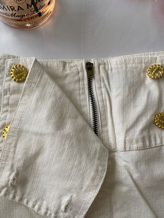 Міні-спідниця