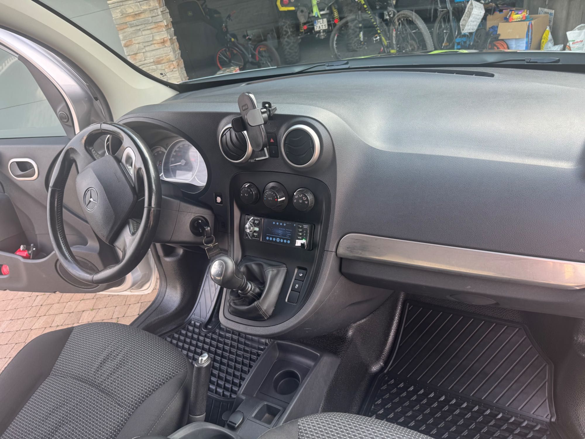 Samochód ciężarowy Mercedes Citan