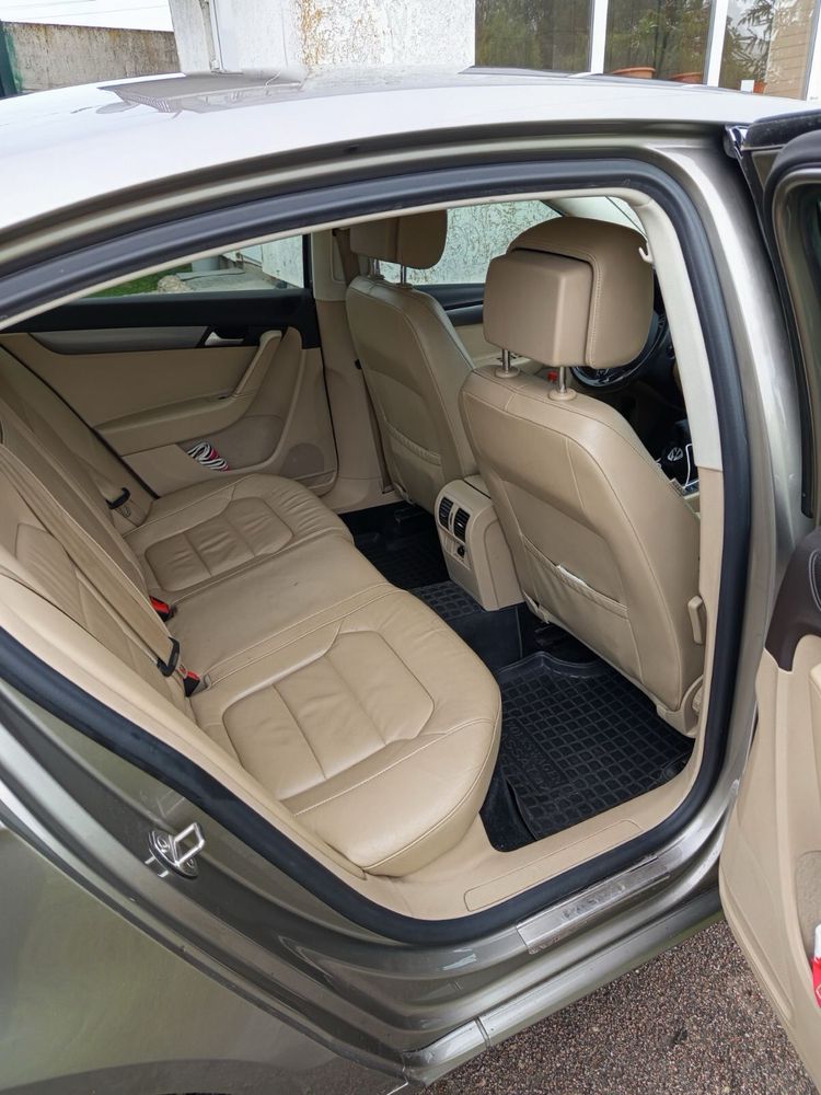 Volkswagen Passat B7