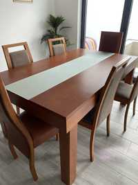 Mesa de jantar + 8 cadeiras