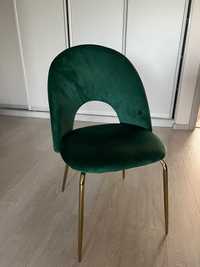 Zielone welurowe krzesło
