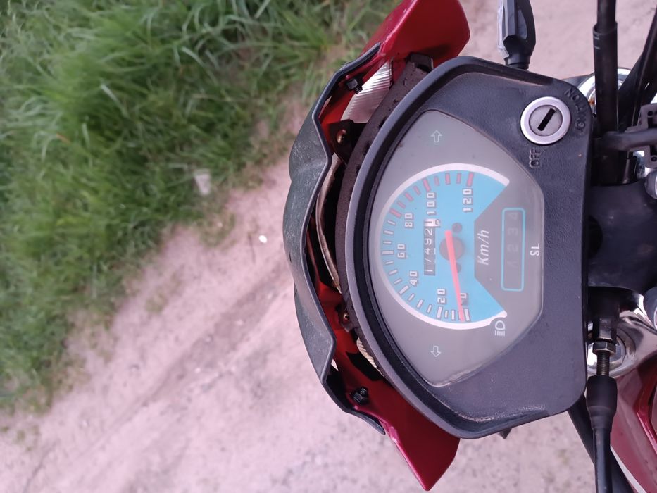 Продаю Мопед Spark 125c-2cf