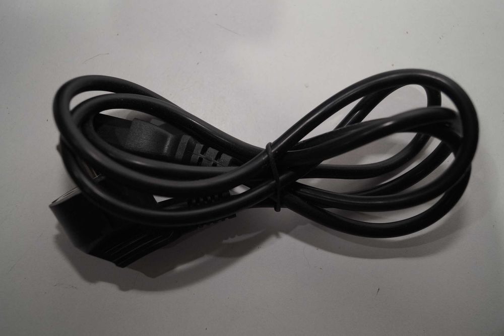 LVYUAN Transformator Przetwornica napięcia 230vac/110vac 500W