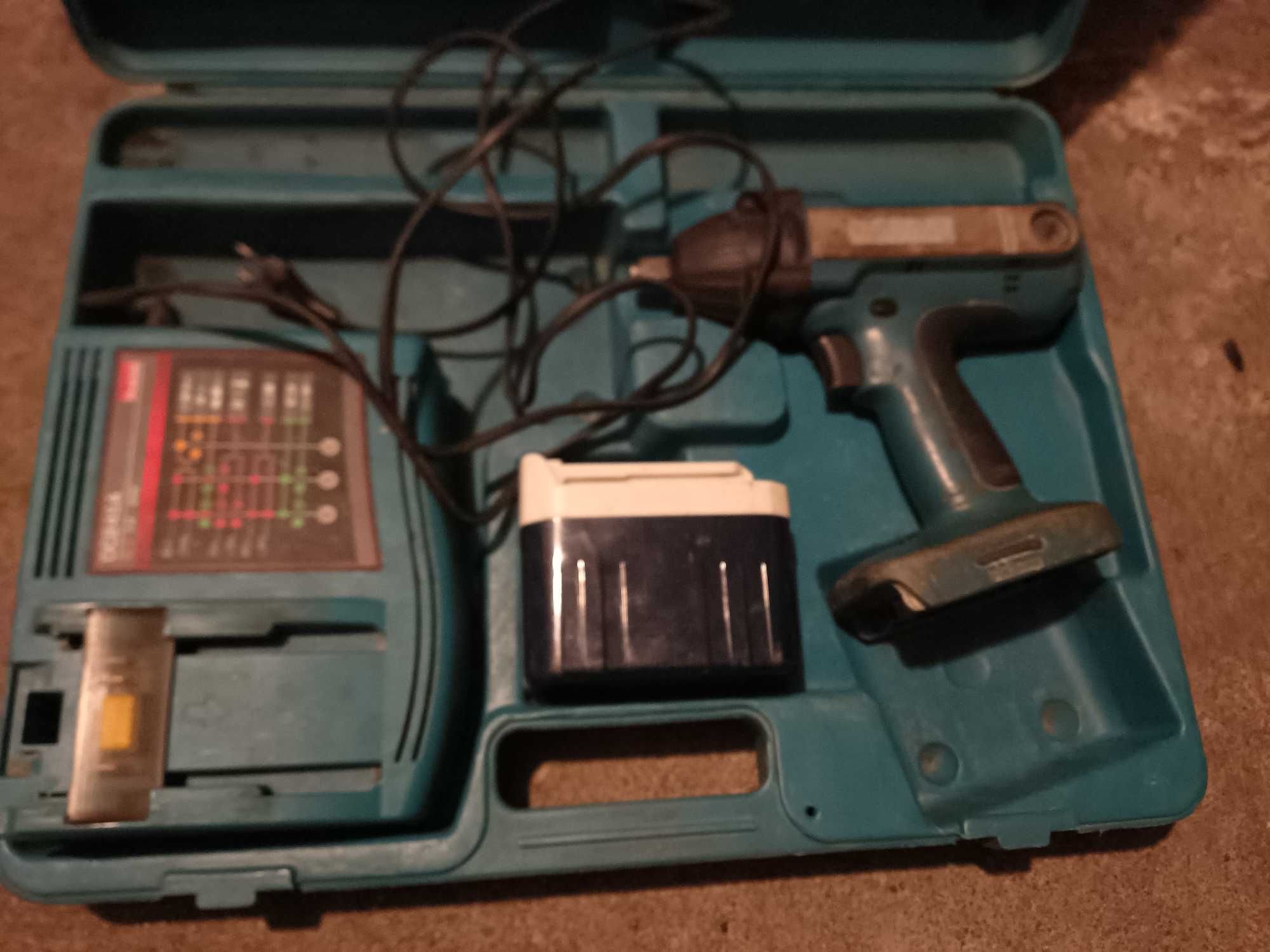 Makita BHR-200 młotowiertarka, Makita BTW-200 klucz udarowy