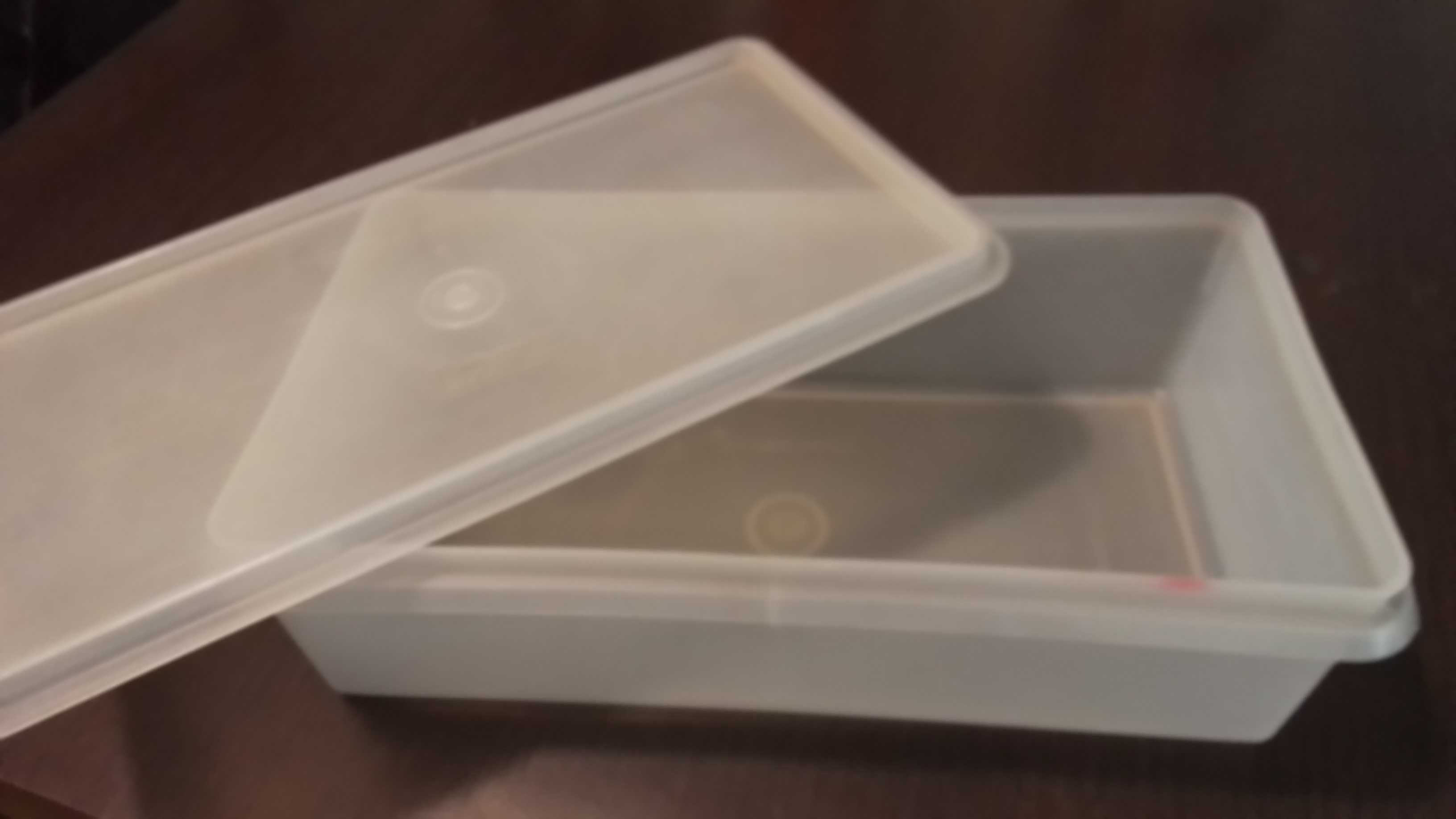 Artigos da Tupperware variados